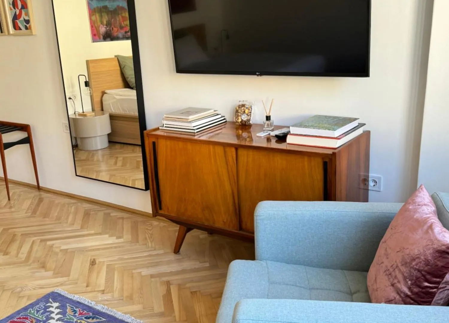 Studio 5 Budapest Apartment